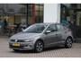 Volkswagen Polo 1.0 TSI Comfortline digital cockpit 15" LMV pdc voor en achter navigatie acc armsteun NL auto 1e eigenaar nieuw door ons geleverd en onderhouden
