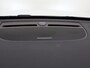 Volvo XC40 B4 211pk Plus Dark / Harman en Kardon audio / Keyless entry / Elektr. stoelen / Trekhaak / Stoel /- en stuurverwarming / Camera /