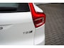 Volvo XC40 1.5 T5 Twin Engine R-Design | Glazen Schuifdak | Elektrische Stoelen met Geheugen | Harman/Kardon Audio | Stoel & Stuurverwarming | Keyless Entry | Bocht verlichting | Koplamp Reiniging |