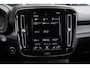 Volvo XC40 1.5 T5 Twin Engine R-Design | Glazen Schuifdak | Elektrische Stoelen met Geheugen | Harman/Kardon Audio | Stoel & Stuurverwarming | Keyless Entry | Bocht verlichting | Koplamp Reiniging |
