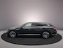 Volkswagen Arteon Shooting Brake R-Line Business+ 2.0 TSI 190pk DSG Automaat Adaptive cruise control, Elektrische achterklep, Navigatie, Achteruitrijcamera, Stoelverwarming