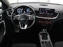 Kia Ceed 1.6 GDI PHEV ExecutiveLine | Automaat | Camera | Cruise control | Climate control | LMV 17 inch | LED | Stuurverwarming | Stoelverwarming | Lane assist | Navigatie