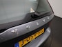 Volvo V60 2.0 B3 Business Pro | Automaat | Navigatie | Apple Carplay / Android Auto | Elektrische Achterklep | Trekhaak | Verwarmde Stoelen | Dakrails | Climate Control | Achteruitrijcamera | Digital Cockpit | Cruise Control | Lichtmetalen Velgen |