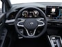 Volkswagen Golf 1.5 eTSI R-Line Edition | Panoramadak | Camera | Stoel- en Stuurverwarming | Carplay & Android Auto | Clima 3-zone |