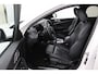 BMW 1-Serie 118i High Executive M-Sport | Origineel Nederlands | M-sport pakket  | Stoelverwarming | Parkeersensoren voor & achter | Lederen Bekleding | Navigatie | Climate Control | LED koplampen | Cruise Control | Apple Carplay | Android Auto |