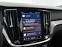 Volvo V60 2.0 T6 Plus Dark | Trekhaak | Sport Leder | 360* | Blis | Pilot