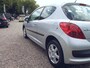 Peugeot 207 1.4 VTi XR - Airco Tweede kerstdag open van 10:00- tot 15:00 uur