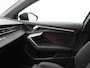Audi A3 Sportback 40 TFSI e 204 Pk Automaat S-Line | LED | Camera | Carplay | Stoel Verwarming | Navigatiesysteem | Sensoren | Elektrische Stoelen | 18 Inch | 9.557 Km!!