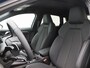 Audi A3 Sportback 40 TFSI e 204 Pk Automaat S-Line | LED | Camera | Carplay | Stoel Verwarming | Navigatiesysteem | Sensoren | Elektrische Stoelen | 18 Inch | 9.557 Km!!