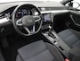 Volkswagen Passat Variant 1.4 TSI PHEV GTE Business | Pano dak | Navigatie | Trekhaak | 360 Camera | Stoelverwarming |