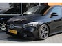 Mercedes-Benz B-klasse 180 Business Solution AMG| Pano | Sportstoelen | Stoelverwarming