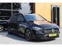 Mercedes-Benz B-klasse 180 Business Solution AMG| Pano | Sportstoelen | Stoelverwarming