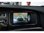 Volvo V40 T2 Momentum | Stoelverwarming | Parkeercamera | Climate Control | High Performance Audio | Parkeersensoren voor + achter | Navigatie | Dealer onderhouden | 17'' Lichtmetalen velgen