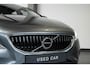 Volvo V40 T2 Momentum | Stoelverwarming | Parkeercamera | Climate Control | High Performance Audio | Parkeersensoren voor + achter | Navigatie | Dealer onderhouden | 17'' Lichtmetalen velgen