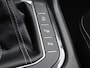 Volkswagen Tiguan 1.5 TSI R-Line Business+ | Leder | Panoramadak | Trekhaak | LED Matrix | Stoel- en Stuurverwarming | Navigatie | Dodehoekdetectie | Travel Assist | Keyless |