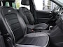 Volkswagen Tiguan 1.5 TSI R-Line Business+ | Leder | Panoramadak | Trekhaak | LED Matrix | Stoel- en Stuurverwarming | Navigatie | Dodehoekdetectie | Travel Assist | Keyless |
