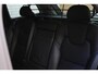 Volvo V90 Cross Country T5 Automaat 90th Anniversary Edition | Lederen bekleding | Adaptieve Cruise Control | BLIS | Verwarmbare voorstoelen | Elektrisch bedienbare achterklep | Parkeercamera achter | Parkeersensoren voor en achter