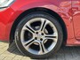 Renault Clio Estate 1.2 TCe GT-LINE / Eindejaarsvoordeel €500 in prijs verlaagd / Navi / Trekhaak / Airco / Cruise Control /