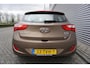 Hyundai i30 1.6 GDI i-Vision Airco / Navi / Cruise / Parkeers. / Elektr. ramen / Camera / NAP