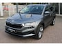 Skoda Karoq 1.5 TSI ACT 150pk Style DSG Automaat / Leder / LED IQ Matrix / LM 18 inch / Navigatie / Trekhaak wegkl / Keyless