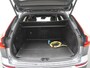 Volvo XC60 2.0 Recharge T8 AWD Inscription | Luchtvering | Trekhaak | Head-up | Zondag Open!