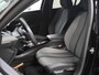 Peugeot e-208 EV Allure 50 kWh 136PK | ACCURAPPORT 93%| AppleCarplay/Android Auto | Armsteun | Navigatie | Parkeersensoren | FULL LED | Stoelverwarming | Climate Control | Cruise Control | LMV | Isofix | Privacy Glass |
