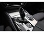 BMW 5-Serie 520d xDrive M-SPORT | ADAPTIVE CRUISE | MEMORY SEATS | HEAD-UP | DODE HOEK DETECTIE | STOEL + STUUR VERWARMING | 19'' LMV | ALCANTARA SPORT STOELEN | PRACHTIGE STAAT!
