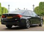 BMW 5-Serie 520d xDrive M-SPORT | ADAPTIVE CRUISE | MEMORY SEATS | HEAD-UP | DODE HOEK DETECTIE | STOEL + STUUR VERWARMING | 19'' LMV | ALCANTARA SPORT STOELEN | PRACHTIGE STAAT!