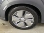 Hyundai Kona Electric EV Premium 64 kWh 204pk | Leder | Fase 3 | SOH accu 100% | Navi | CarPlay | Stoelverwarming en koeling | Camera | PDC