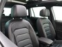 Volkswagen Tiguan 1.4 TSI eHybrid R-Line | Pano dak | Leder | 360 Camera | Navigatie | Stoelverwarming | Elek. Achterklep | Trekhaak | 19" |