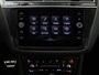 Volkswagen Tiguan 1.4 TSI eHybrid R-Line | Pano dak | Leder | 360 Camera | Navigatie | Stoelverwarming | Elek. Achterklep | Trekhaak | 19" |
