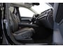 Volvo XC90 T8 455PK AWD Ultra Dark | Massage | Luchtvering | Trekhaak | 22" | Gelaagd glas