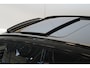Volvo XC90 T8 455PK AWD Ultra Dark | Massage | Luchtvering | Trekhaak | 22" | Gelaagd glas