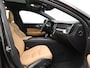 Volvo V60 T5 AUT(8) MOMENTUM SCHUIFDAK HARMAN KARDON TREKHAAK KEYLESS ACC