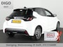 Toyota Yaris 1.5 HYBRID AUTOMAAT BLACK & WHITE GARANTIE 8-2033 NAVIGATIE.CLIMA.CRUISE
