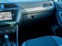 Volkswagen Tiguan 1.5 TSI ACT Highline | Schuif/ Kantel Panoramadak | LED Koplampen | Adaptieve Cruise Control | Stoelverwarming | Virtual Cockpit | Climate Control | Apple Carplay | Android Auto | Metallic Lak | Privacy Glas | All Season |