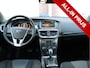 Volvo V40 1.6 T4 Momentum Automaat/N.a.p./Dealer onderhouden