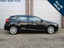 Volvo V40 1.6 T4 Momentum Automaat/N.a.p./Dealer onderhouden