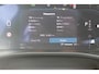 Volvo XC40 B4 211PK Automaat Plus Dark Google Infotainment / Semi elektrisch wegklapbare trekhaak / Verwarmbare voorruit / Harman Kardon Audio installatie / Elektrisch bedienbare voorstoelen