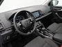 Skoda Karoq 1.5 TSI ACT 150 pk DSG Business Edition Plus | Stoel-/achterbankverwarming | Trekhaak | Sportonderstel | Adaptive Cruise | Achteruitrijcamera | 17 inch