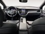 Volvo XC60 2.0 T6 Plug-in hybrid AWD Plus Dark | Luchtvering | Harman/Kardon Audio | Extra getint glas | Sportstoelen |