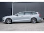 Volvo V60 T6 Plug-in hybrid AWD Plus Dark | Google Navigatie | Moritz lederen interieur | Elektrische stoelen voor met memory | Harman Kardon premium Sound | Parkeercamera | Adaptive Cruise Control | BLIS | Keyless |