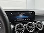 Mercedes-Benz EQB EQB 250 AMG Line | Advanced Pakket | LED | Sfeerverlichting | Stoelverwarming | Camera | Parktronic | Dodehoekassistent | Spiegelpakket | Zitcomfortpakket | Licht en Zichtpakket