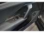 Volkswagen Tiguan 2.0 tdi navi camera keyless cruise led trekhaak 18 inch 150 pk !!