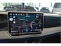Volkswagen Tiguan 2.0 tdi navi camera keyless cruise led trekhaak 18 inch 150 pk !!