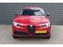 Alfa Romeo Stelvio 2.0 T AWD B-Tech - 280PK - HALF LEDER - CARPLAY - CAMERA - 20 INCH -