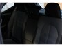 Volvo XC40 B4 Automaat Plus Dark | Verwarmbare Voorstoelen en Stuurwiel | Semi-Elektrische Trekhaak | Verwarmbare Voorruit | Premium Audio by Harman Kardon | Adaptieve Cruise Control | Park Assist