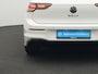Volkswagen Golf 1.5 eTSI 150 pk DSG R-Line Edition | Panoramadak  | Head-up display | Stoel-/stuurverwarming | IQ Light | Achteruitrijcamera | Sportstoelen | 18 inch