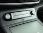 Hyundai Kona Electric EV Fashion 64 kWh | Soh 96,2%| Warmtepomp | Head up | Clima | Camera |