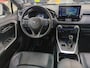 Toyota RAV4 2.5 Hybrid 218pk Automaat Black Edition 2WD| BearLock | Navigatie | CarPlay | PDC V+A | Camera | 19" | Half leder/stof